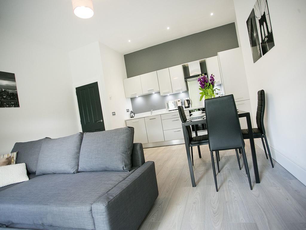 Queens Quarter Apartments Belfast Exterior photo